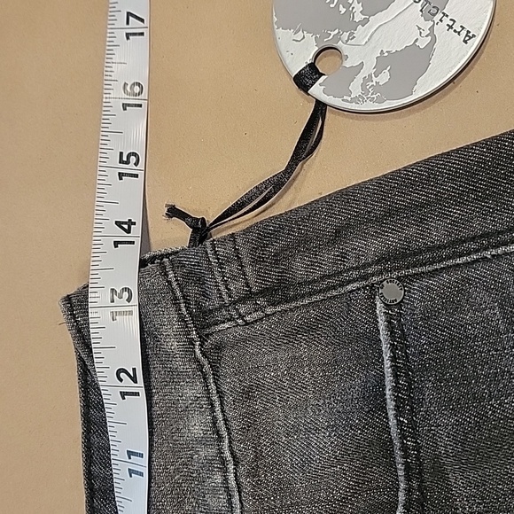 Articles of Society Size 26 "Daisy Short" in color "Cave" (Washed Black) NEW NWT - Picture 4 of 11